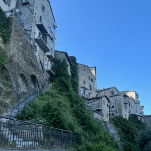 Vertikalerschließung des Borgo von Genazzano_05
